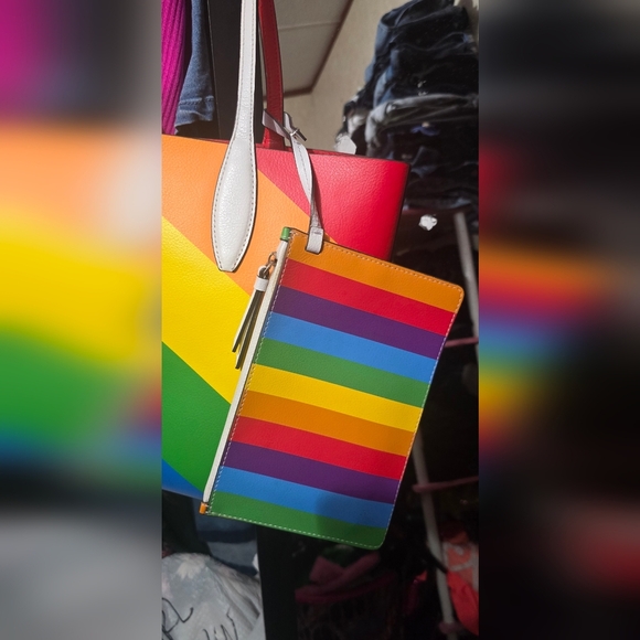 🌈🌈Kate Spade Rainbow Pride Reversible Tote Bag Handbag & Zip Pouch Clutch Set - Picture 7 of 10